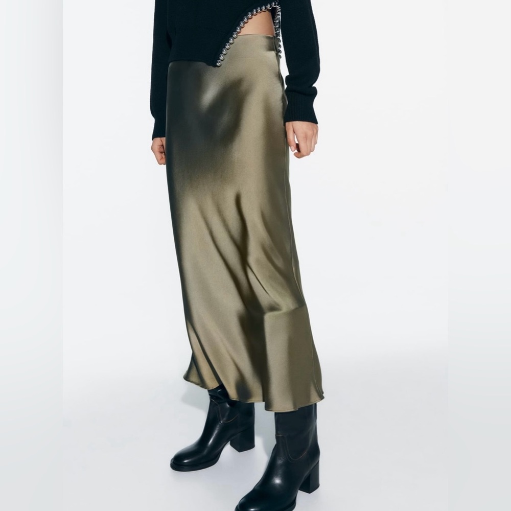 ZARA Satin Midi Skirt NEW Size Small